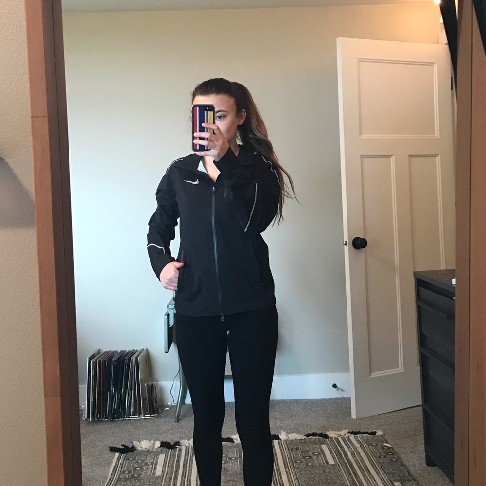 Nike rain jacket/wind breaker